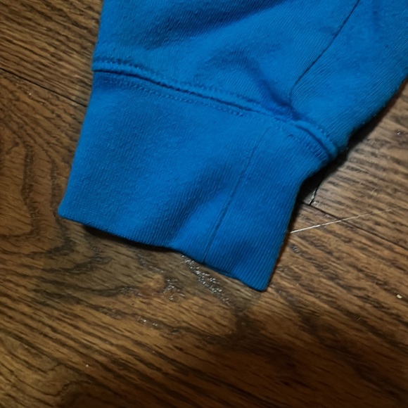 Turquoise Oakley Womens zip up hooded jacket with sleeve print size medium - Picture 3 of 14